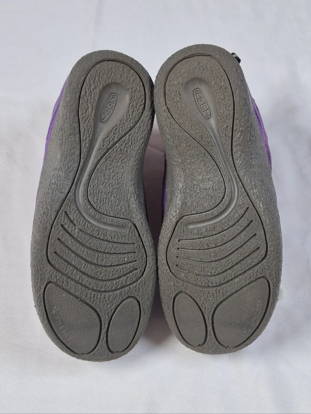 KEEN Howser II Chukka Mid Boot Waterproof Girls Tillandsia Purple Size 4